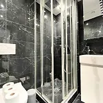 Apartamento Urban Flat 104 - 4 Bedroom Flat Opera *