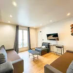 Urban Flat 104 - 4 Bedroom Flat Opera Apartamento Paris