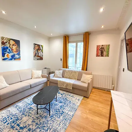 Urban Flat 104 - 4 Bedroom Flat Opera Apartamento *