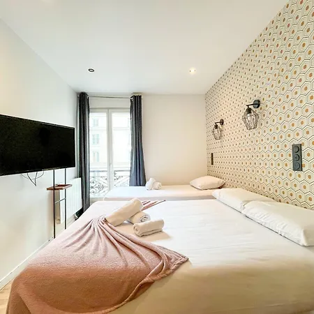 Urban Flat 104 - 4 Bedroom Flat Opera 公寓 *