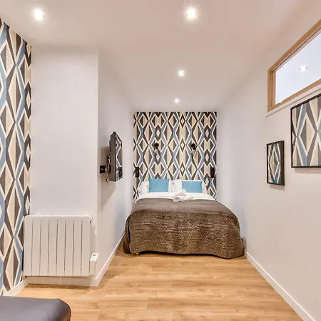 Apartment Urban Flat 104 - 4 Bedroom Flat Opera Paris