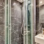Urban Flat 104 - 4 Bedroom Flat Opera Apartment Paris