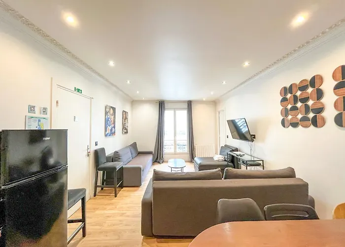 Apartment Urban Flat 104 - 4 Bedroom Flat Opera *